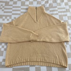 James Street Co. Moa Half-zip